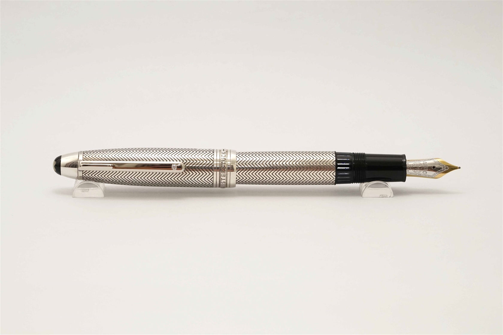 Bút máy Montblanc Meisterstuck LeGrand Solitaire Silver Barley 18K M