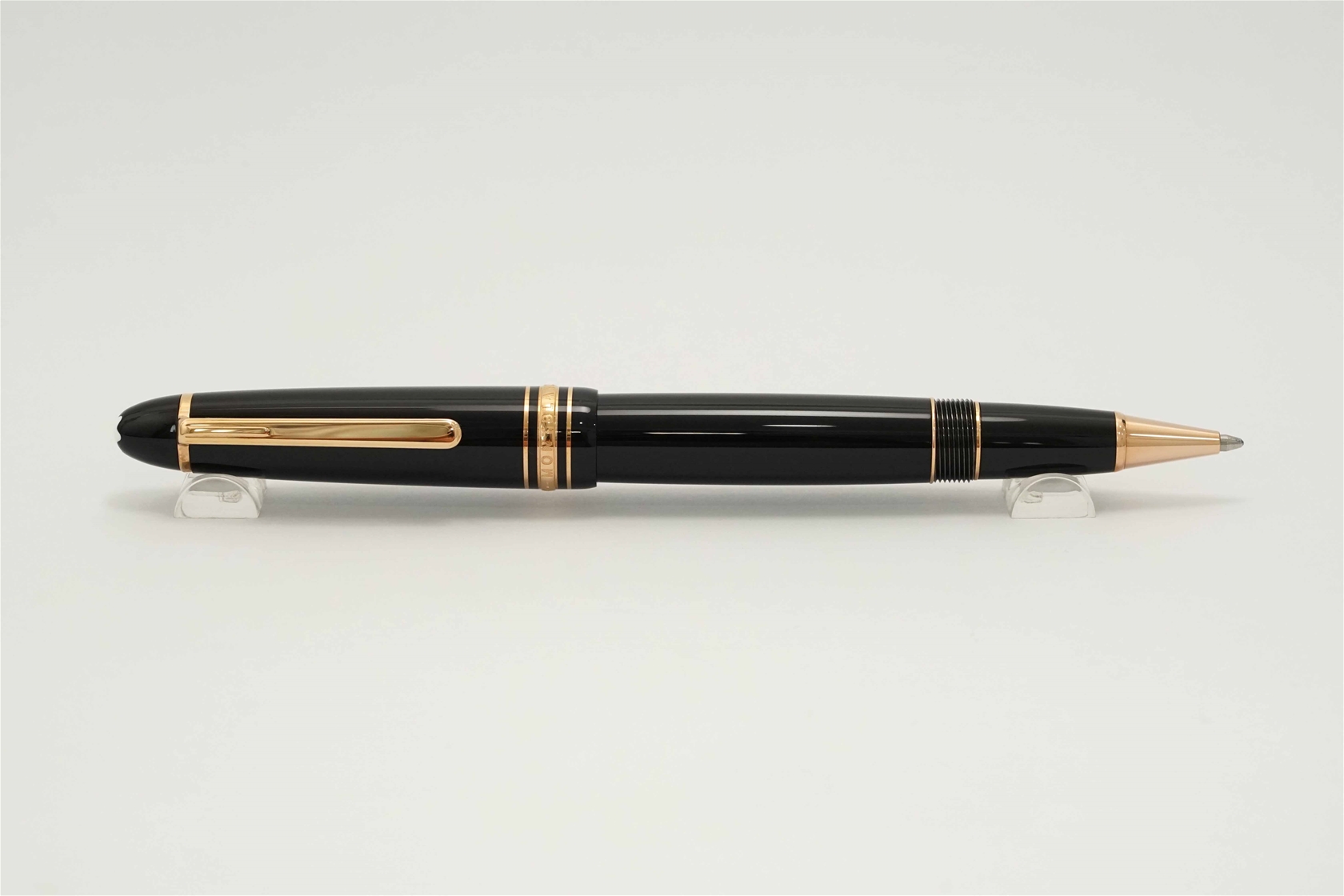 Bút bi nước Montblanc Meisterstuck Legrand Black Resin Rollerball