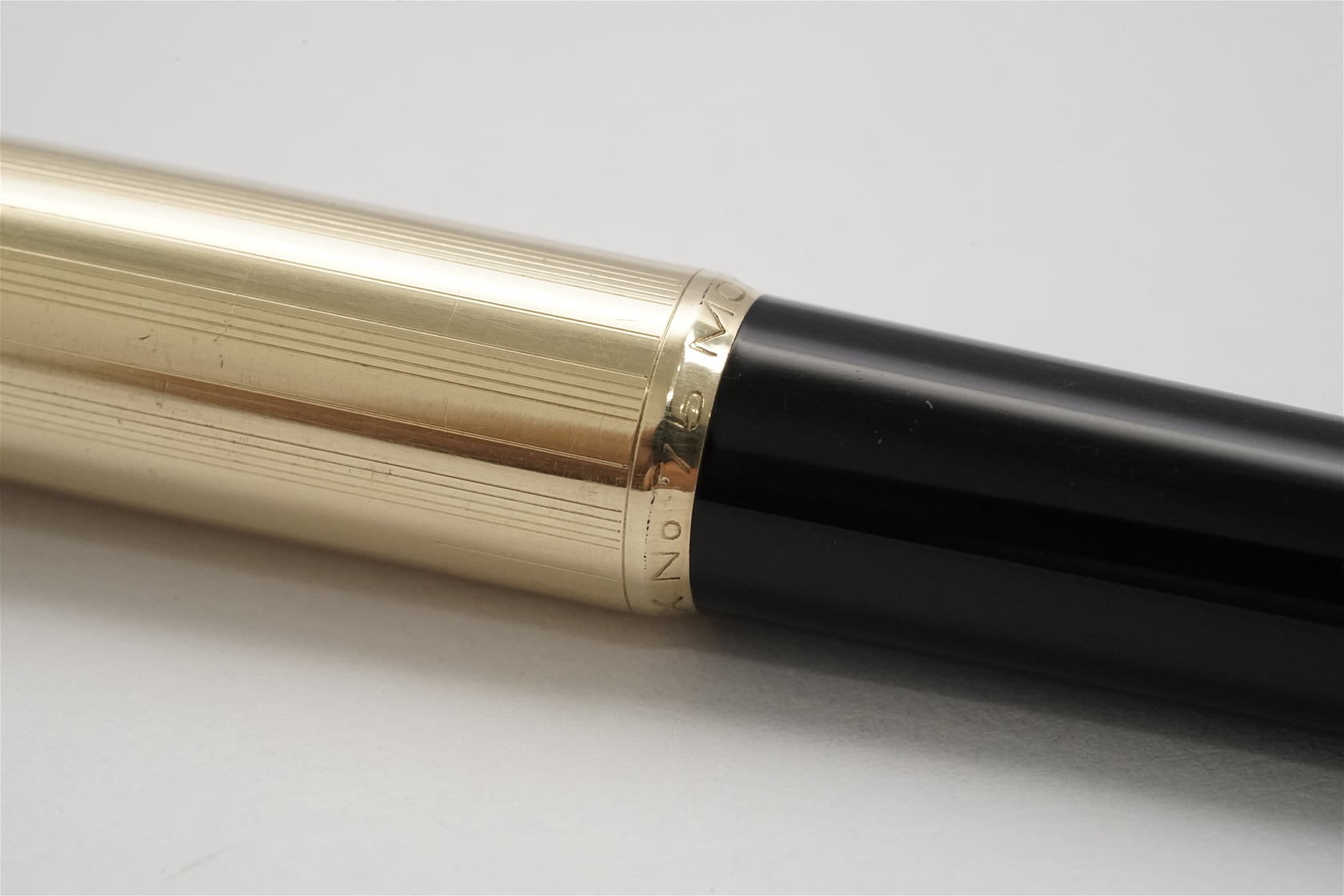 Bút chì Montblanc Meisterstuck No 75 Repeater Black & Gold Filled Cap Pencil 