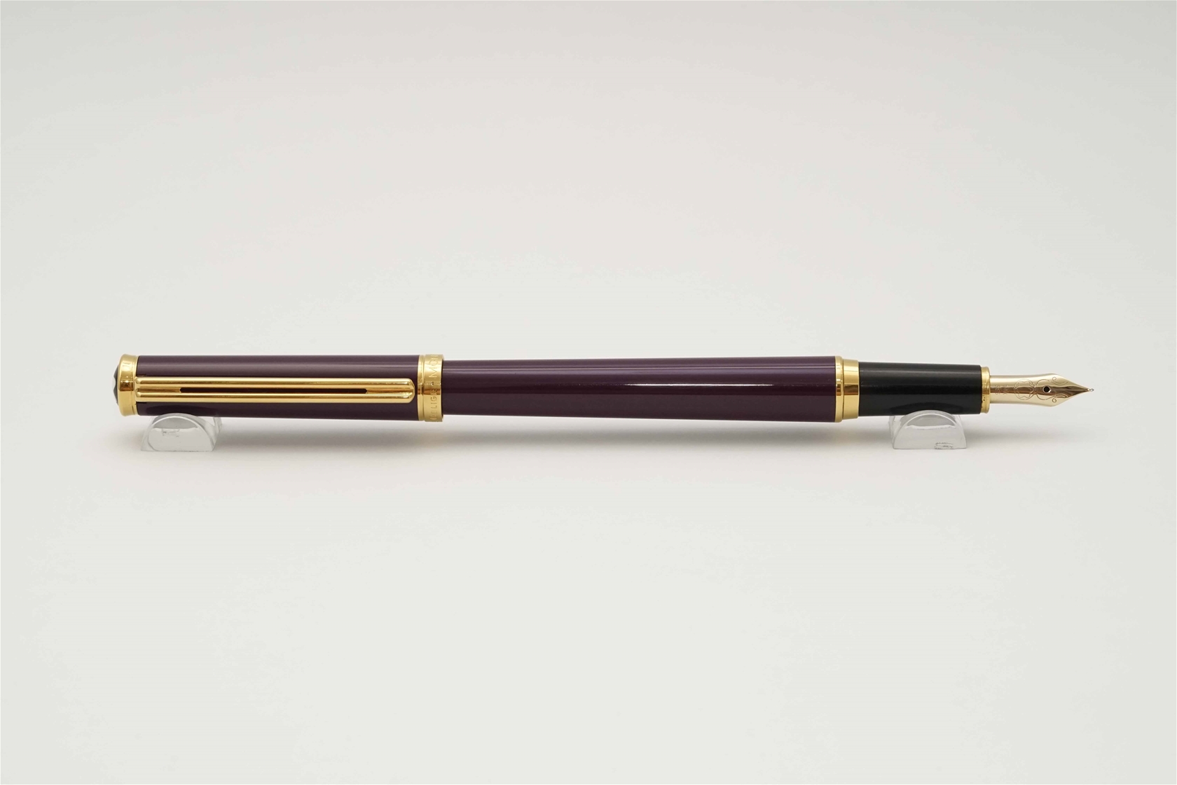 Bút máy Montblanc Noblesse Oblige Violet Purple 14K F