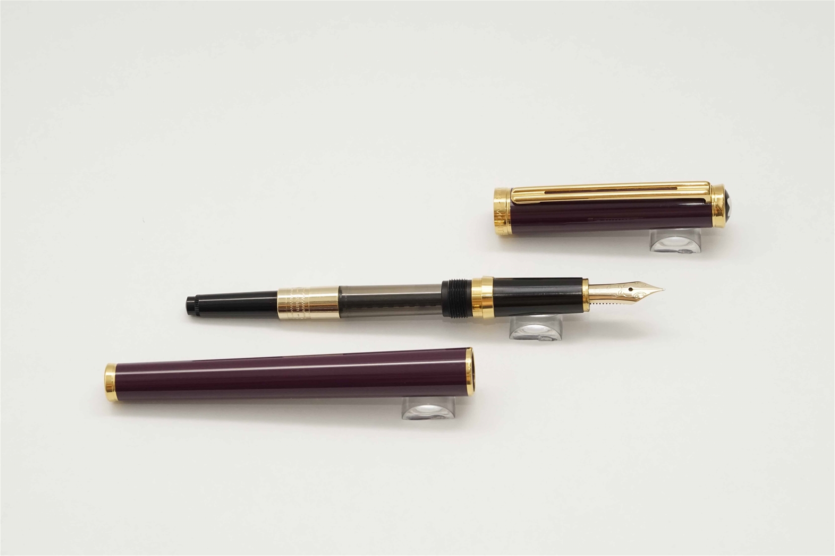 Bút máy Montblanc Noblesse Oblige Violet Purple 14K F