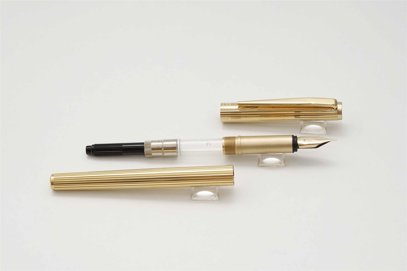 Bút máy Montblanc Noblesse Slimline Gold Plated 14K F