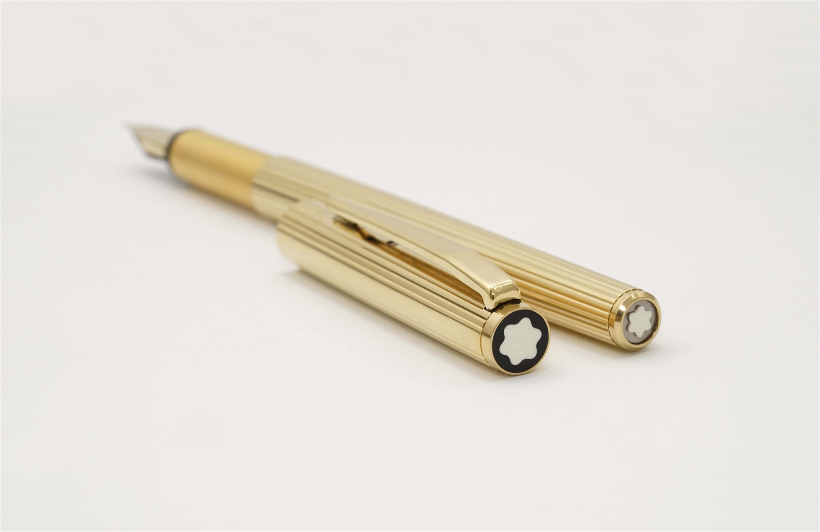 Bút máy Montblanc Noblesse Slimline Gold Plated 14K F