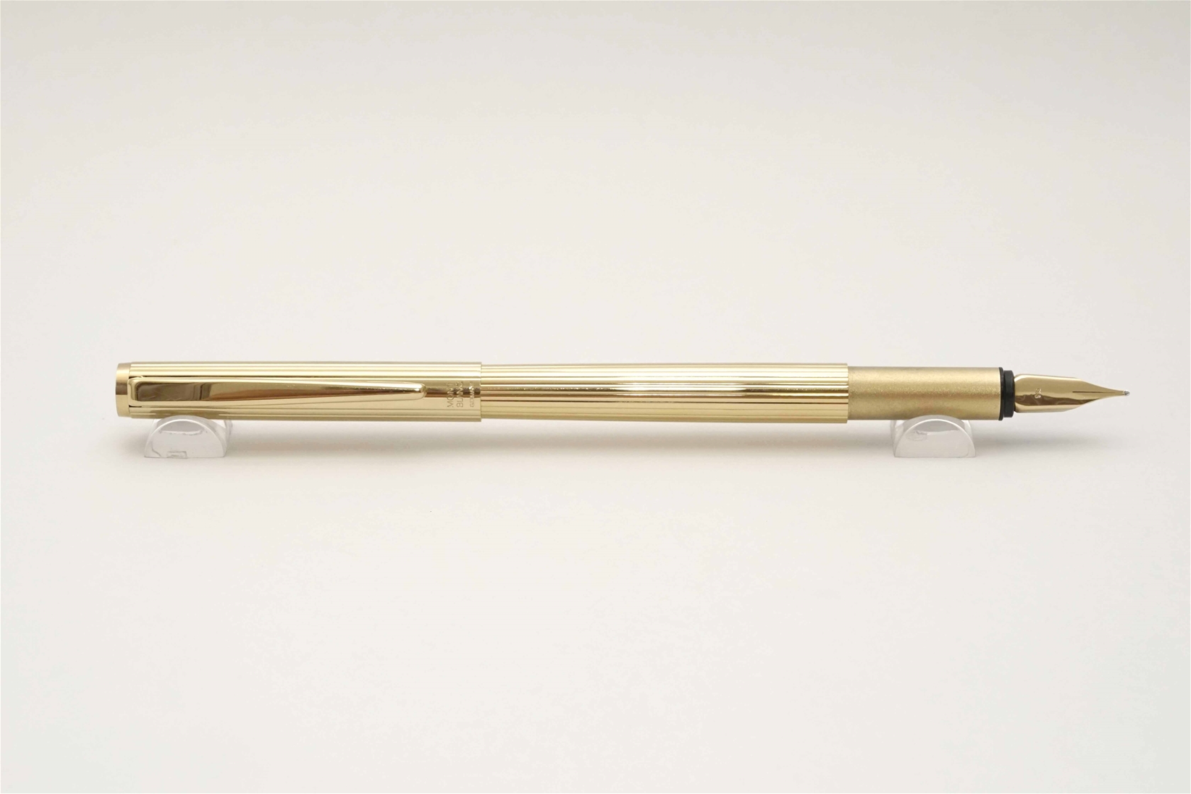 Bút máy Montblanc Noblesse Slimline Gold Plated 14K M