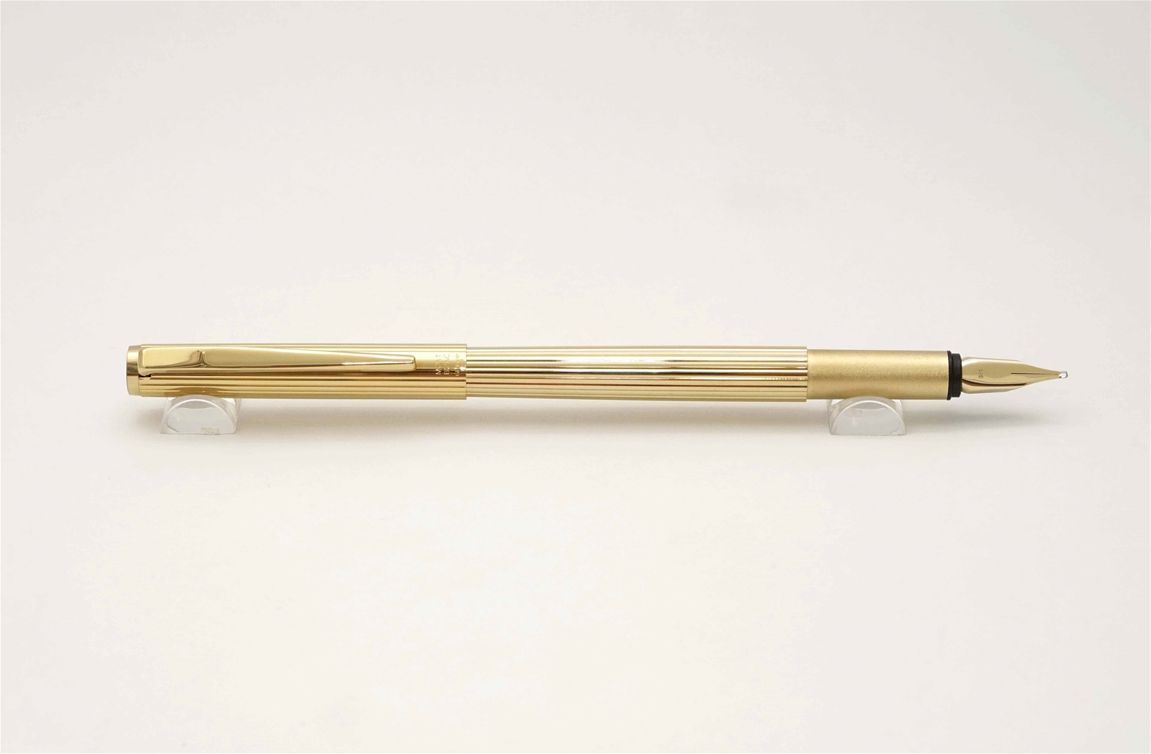 Bút máy Montblanc Noblesse Slimline Gold Plated 14K OB