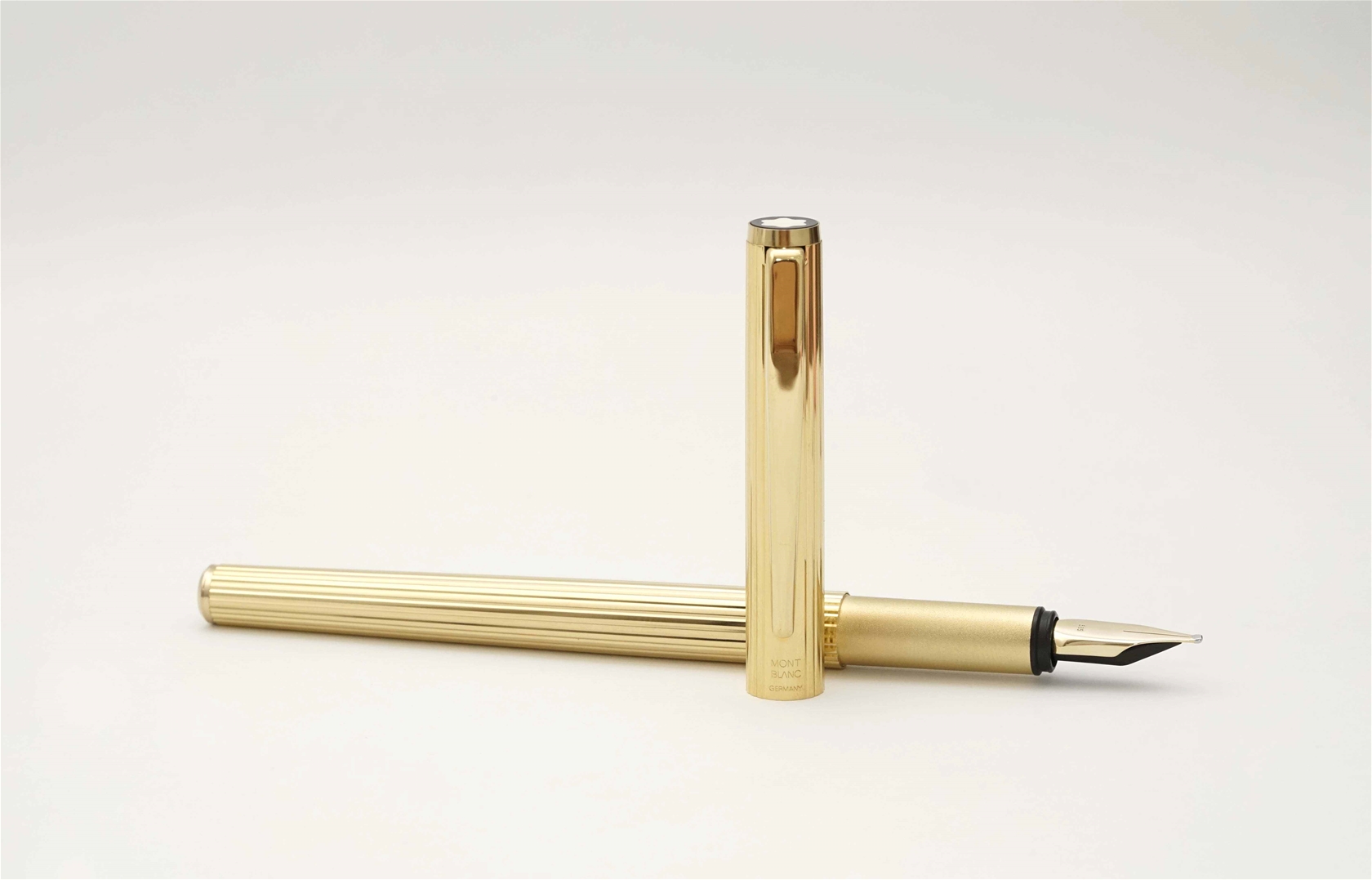 Bút máy Montblanc Noblesse Slimline Gold Plated 14K OB