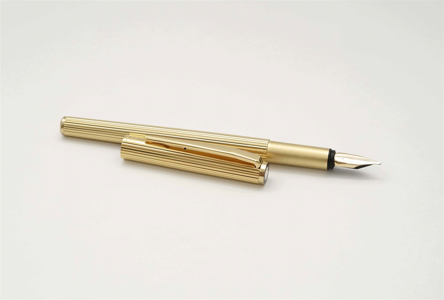 Bút máy Montblanc Noblesse Slimline Gold Plated 14K OB