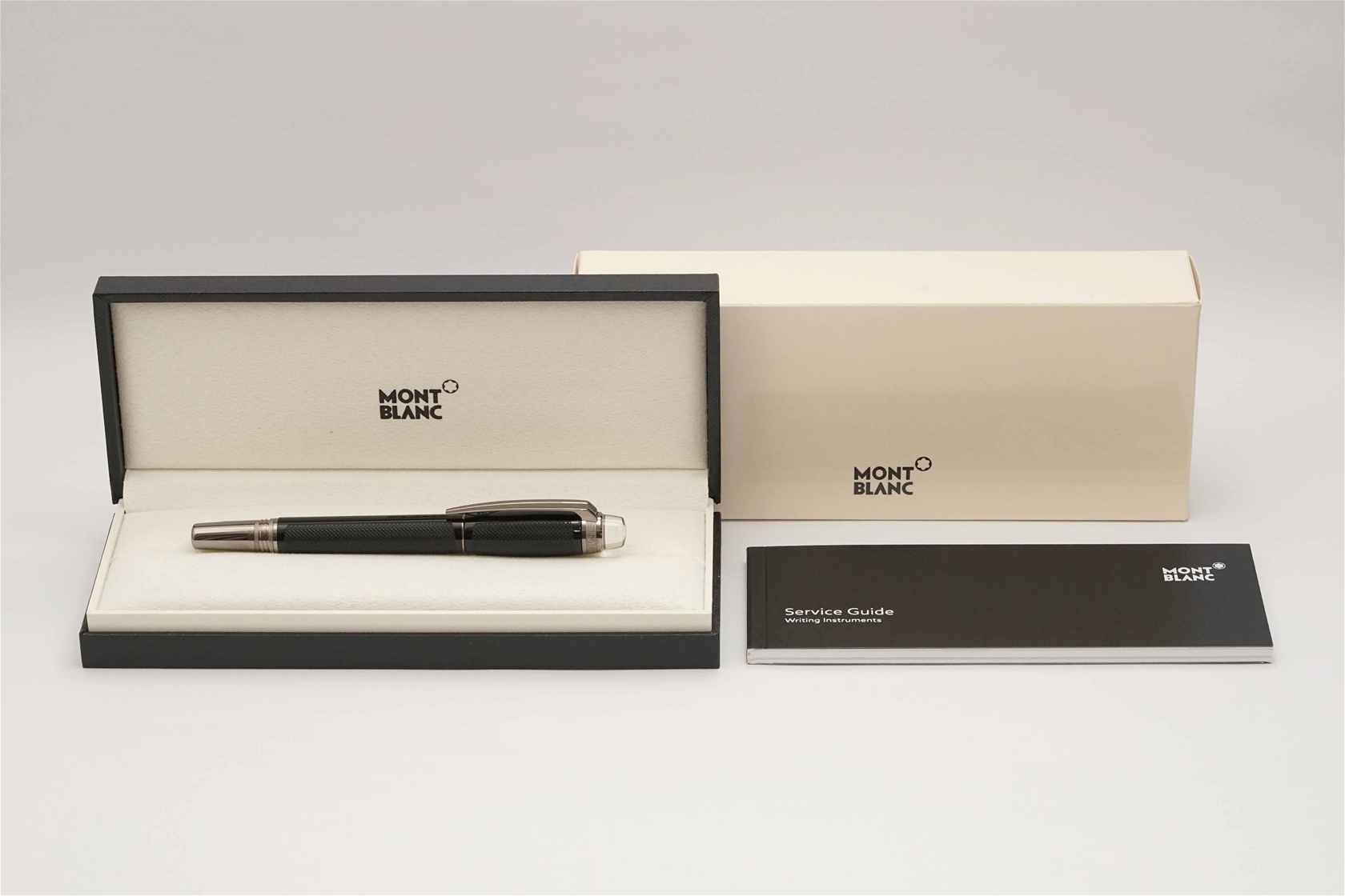 Bút máy Montblanc Starwalker Extreme 14K F