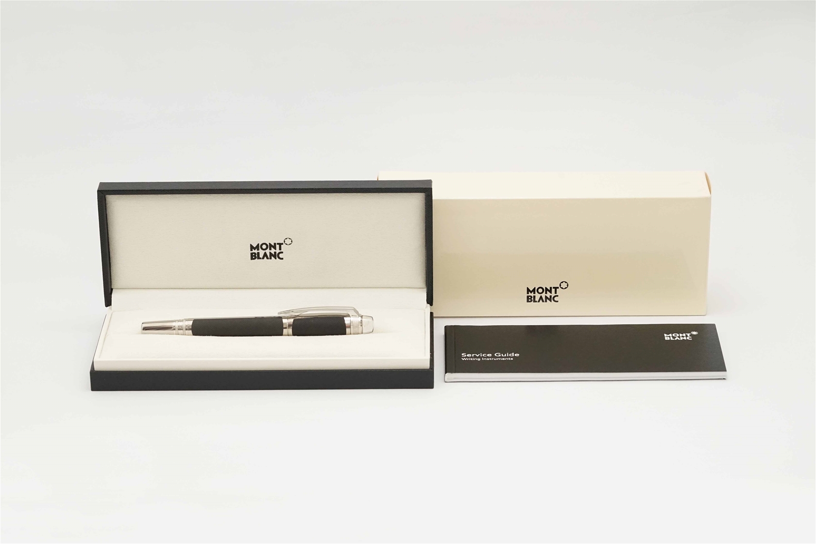 Bút máy Montblanc Starwalker Extreme 14K M