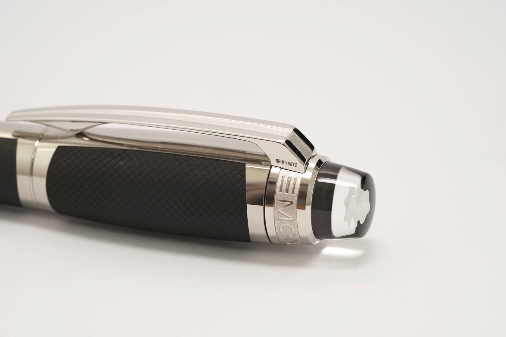Bút máy Montblanc Starwalker Extreme 14K M