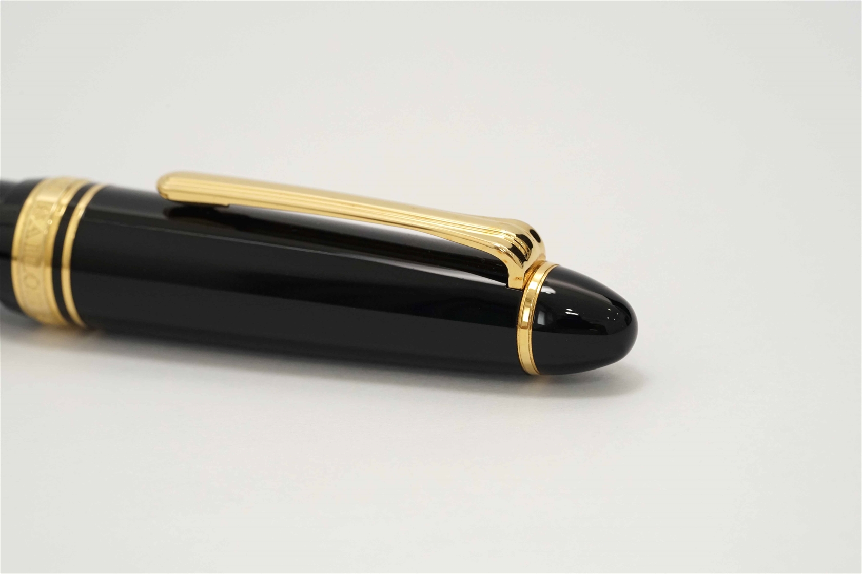 Bút máy Sailor 1911 Standard Black & Gold 14K H-M