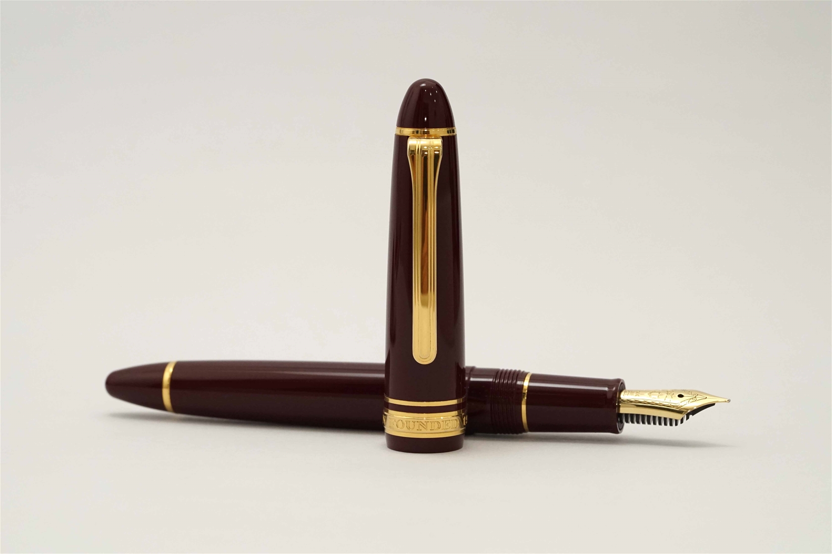 Bút máy Sailor 1911 Profit Standard Burgundy 14K H-M