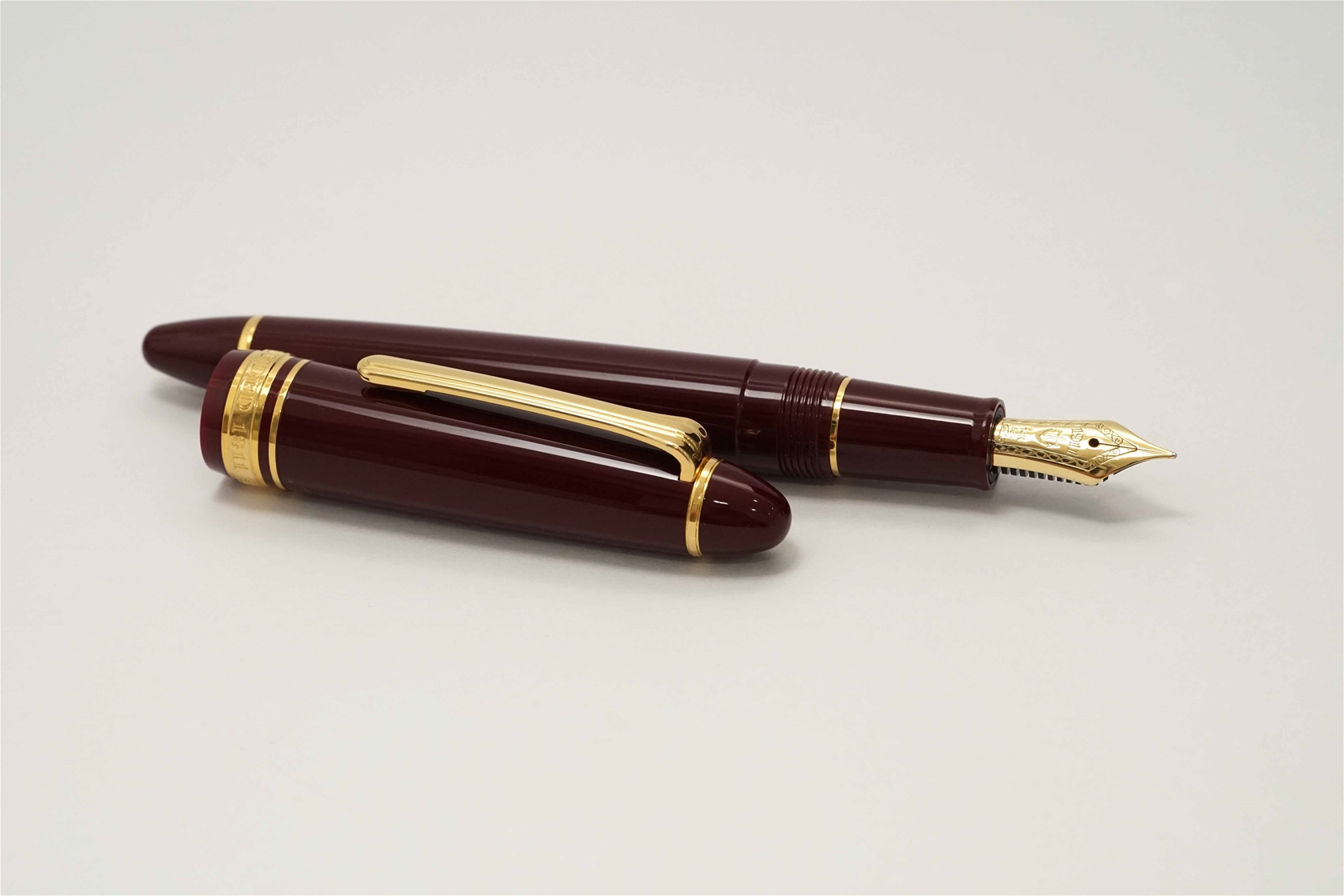 Bút máy Sailor 1911 Profit Standard Burgundy 14K H-M