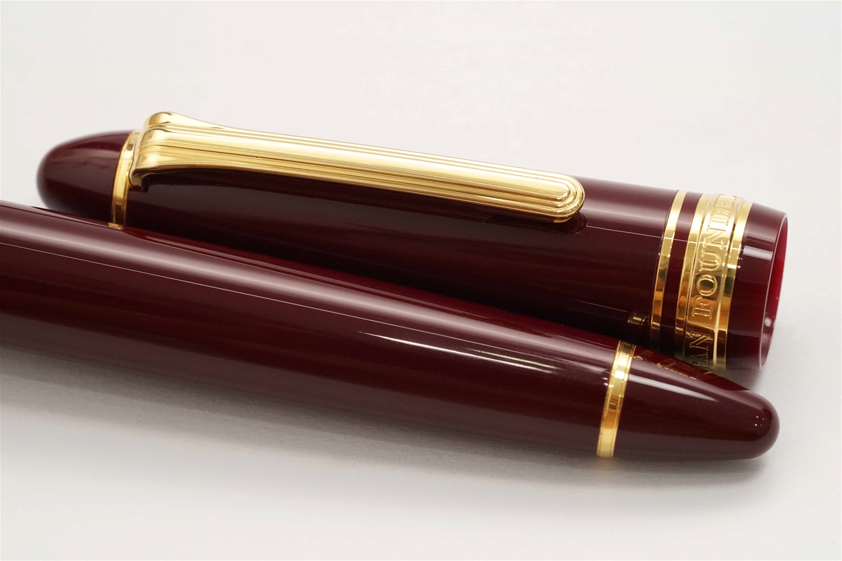 Bút máy Sailor 1911 Profit Standard Burgundy 14K H-M