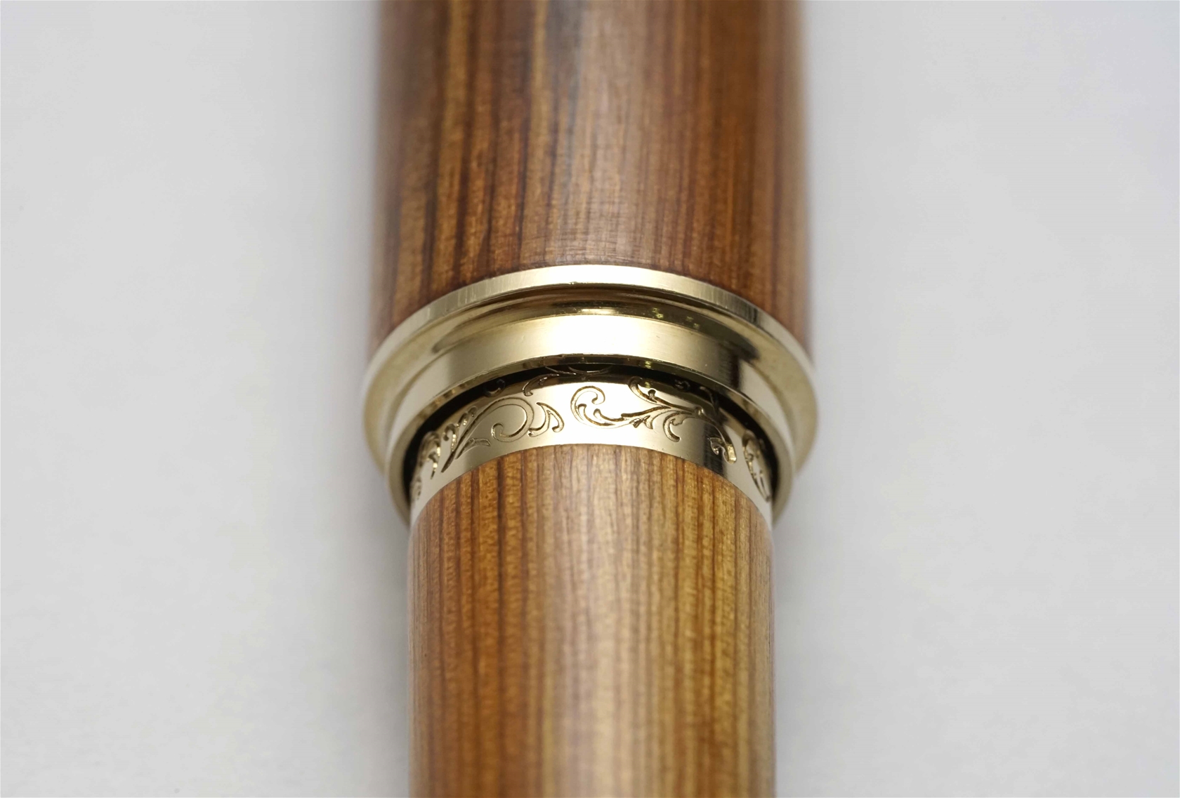 Bút máy Sailor Cedar Chizusugi Precious Wood 14K H-M