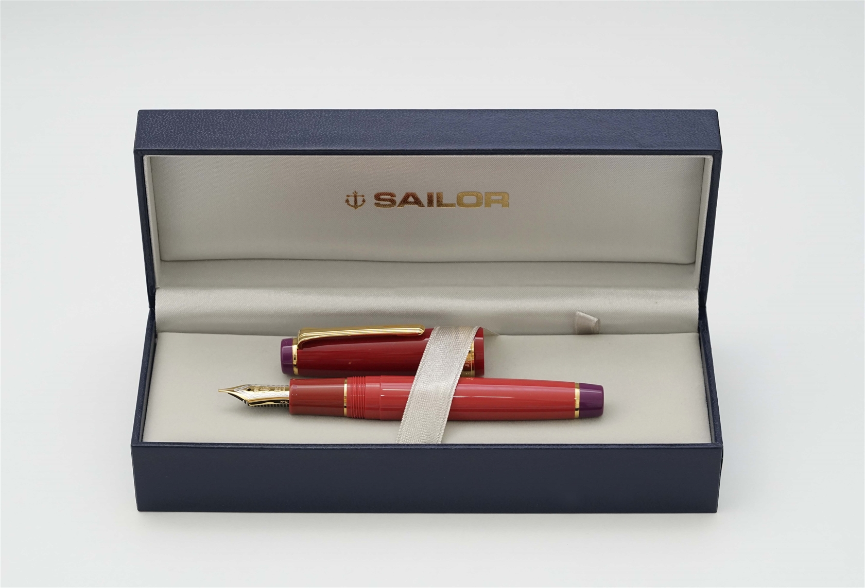 Bút máy Sailor Pro Gear Persian Red Limited Edition 21K H-M