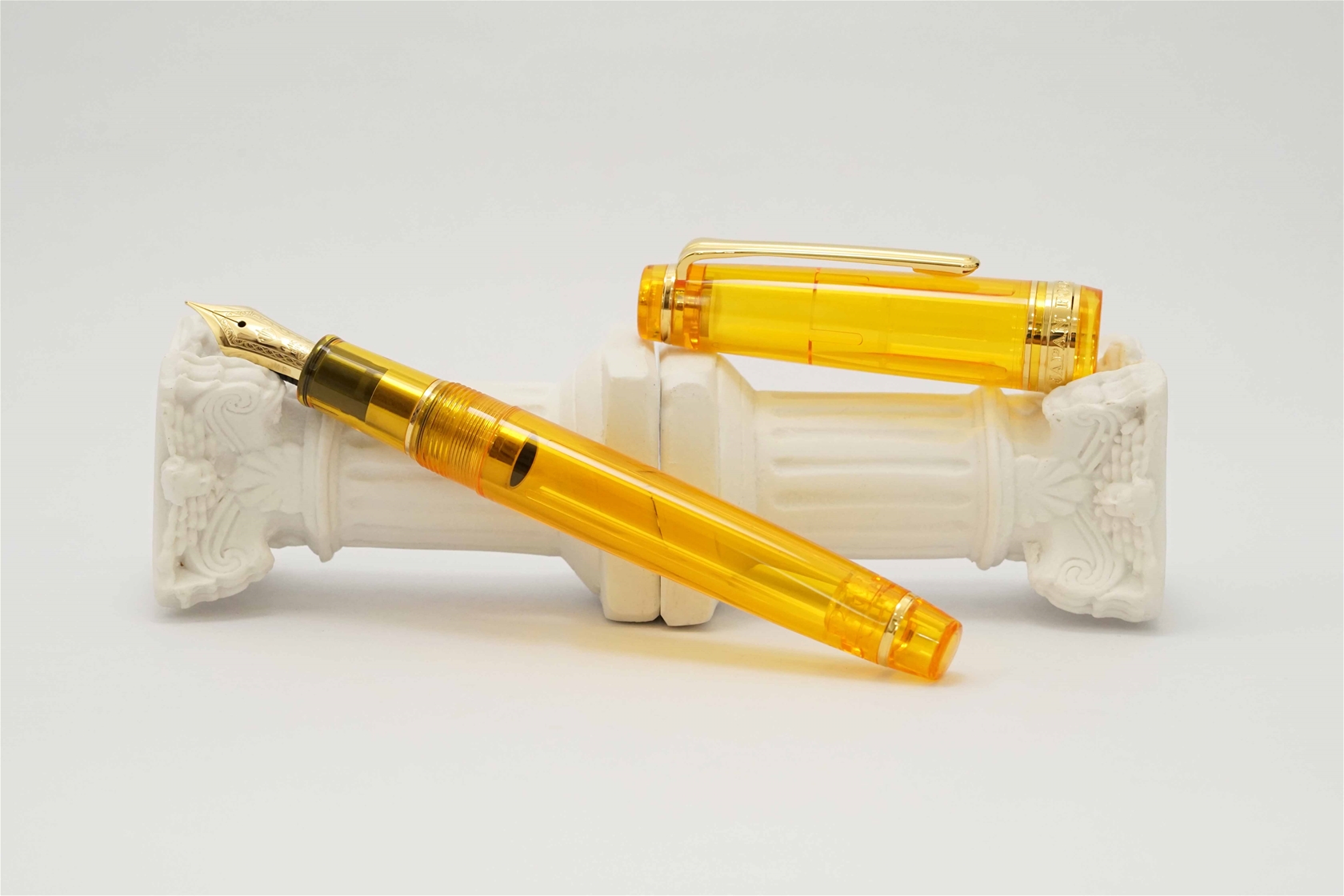 Bút máy Sailor x Wancher Pro Gear Slim Transparent Amber 14K MF