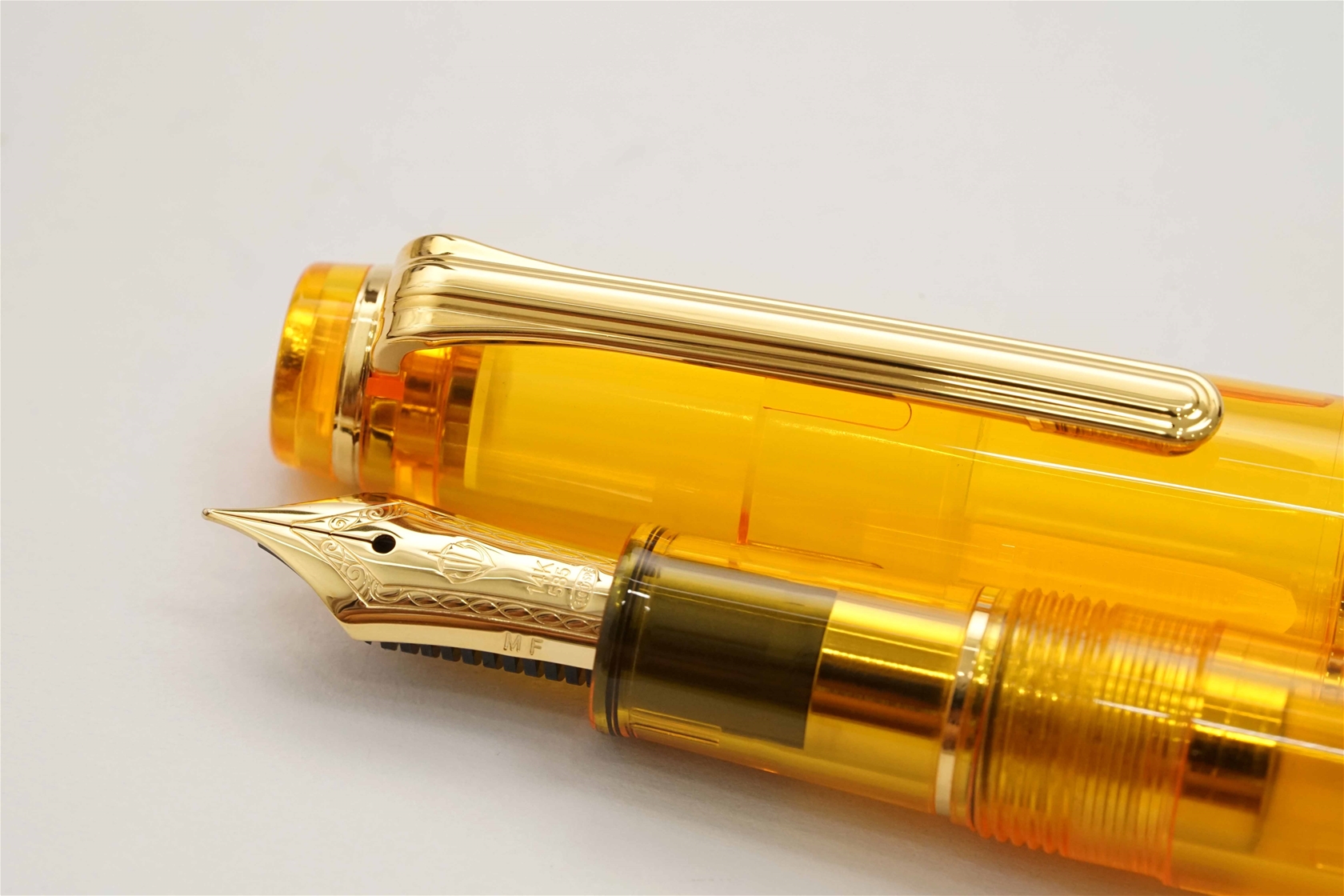 Bút máy Sailor x Wancher Pro Gear Slim Transparent Amber 14K MF