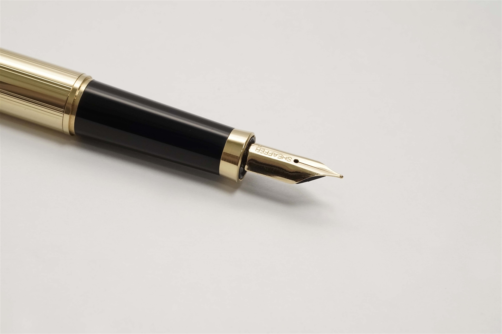 Bút máy Sheaffer Fashion 270 23K Gold Plated Steel F