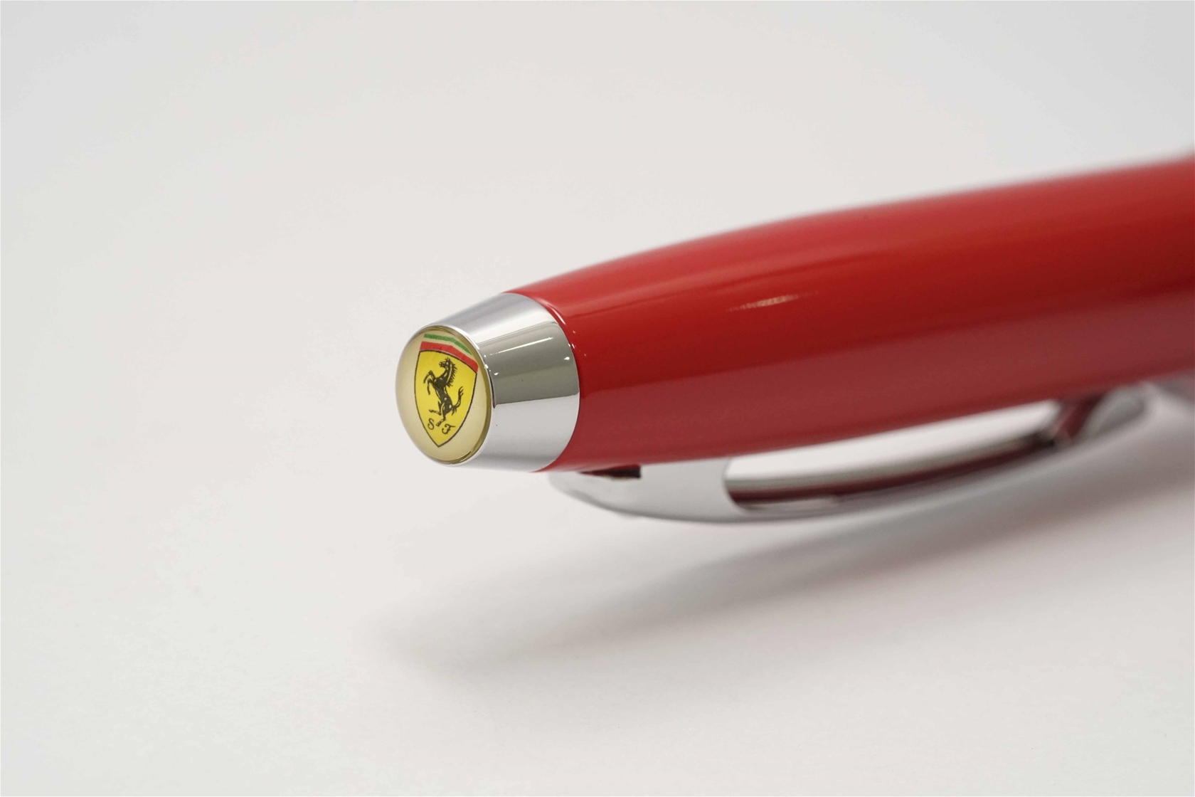 Bút máy Sheaffer Ferrari 100 Red Rosso Corsa Steel F