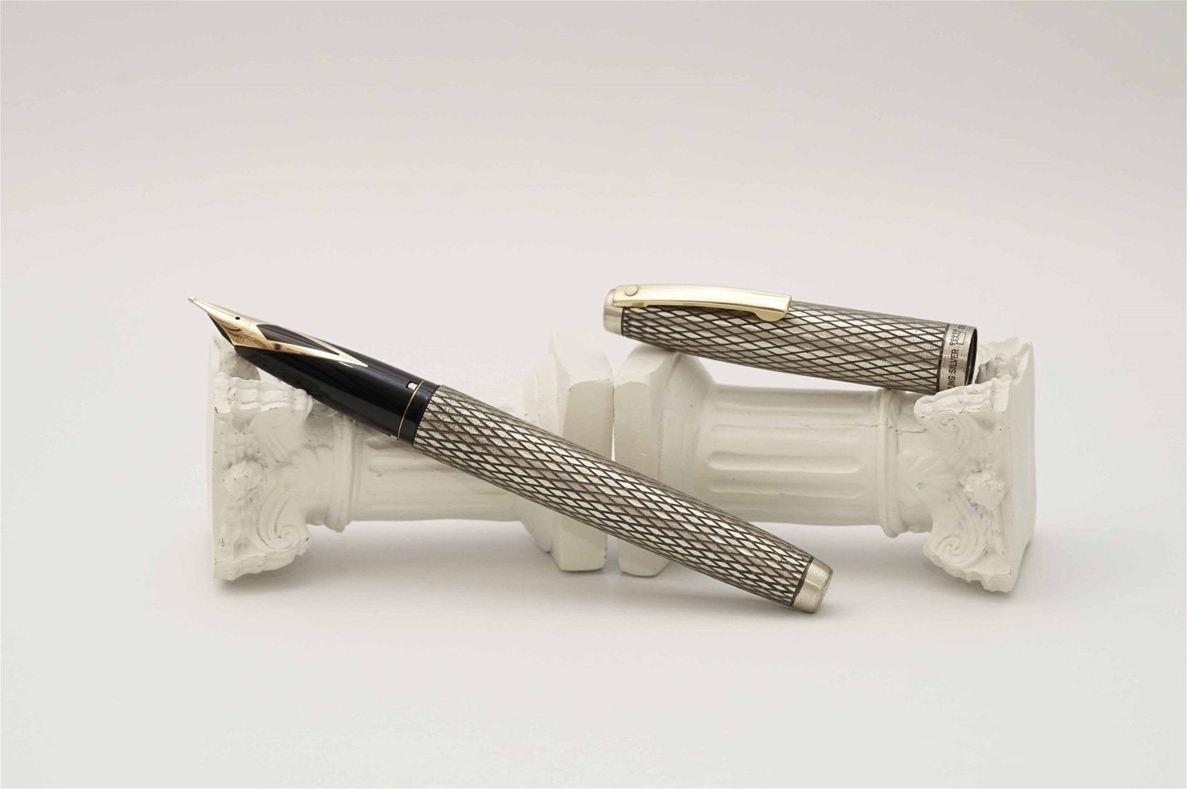 Bút máy Sheaffer Imperial Sterling Silver 14K B