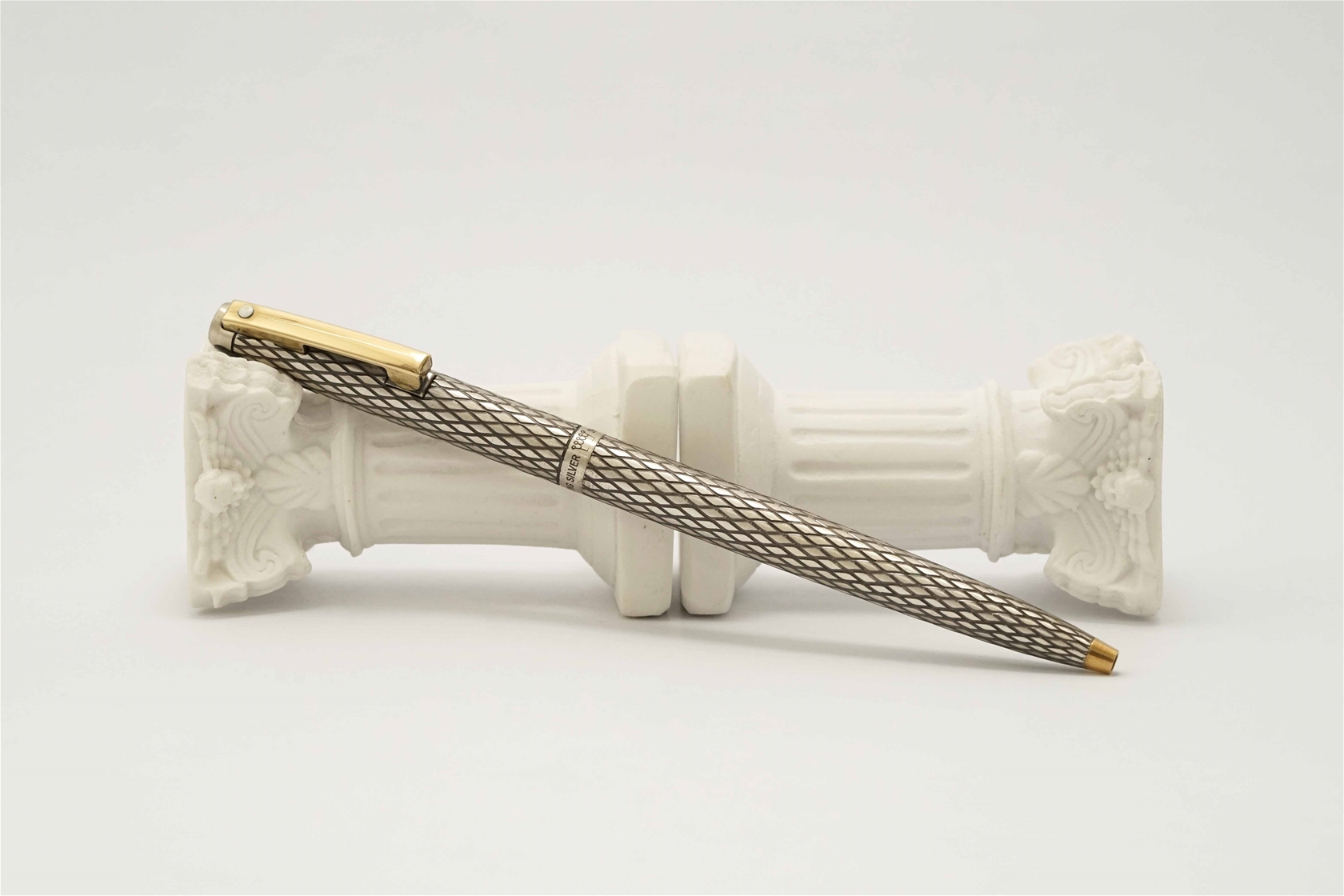 Bút bi Sheaffer Imperial Sterling Silver Ballpoint Pen