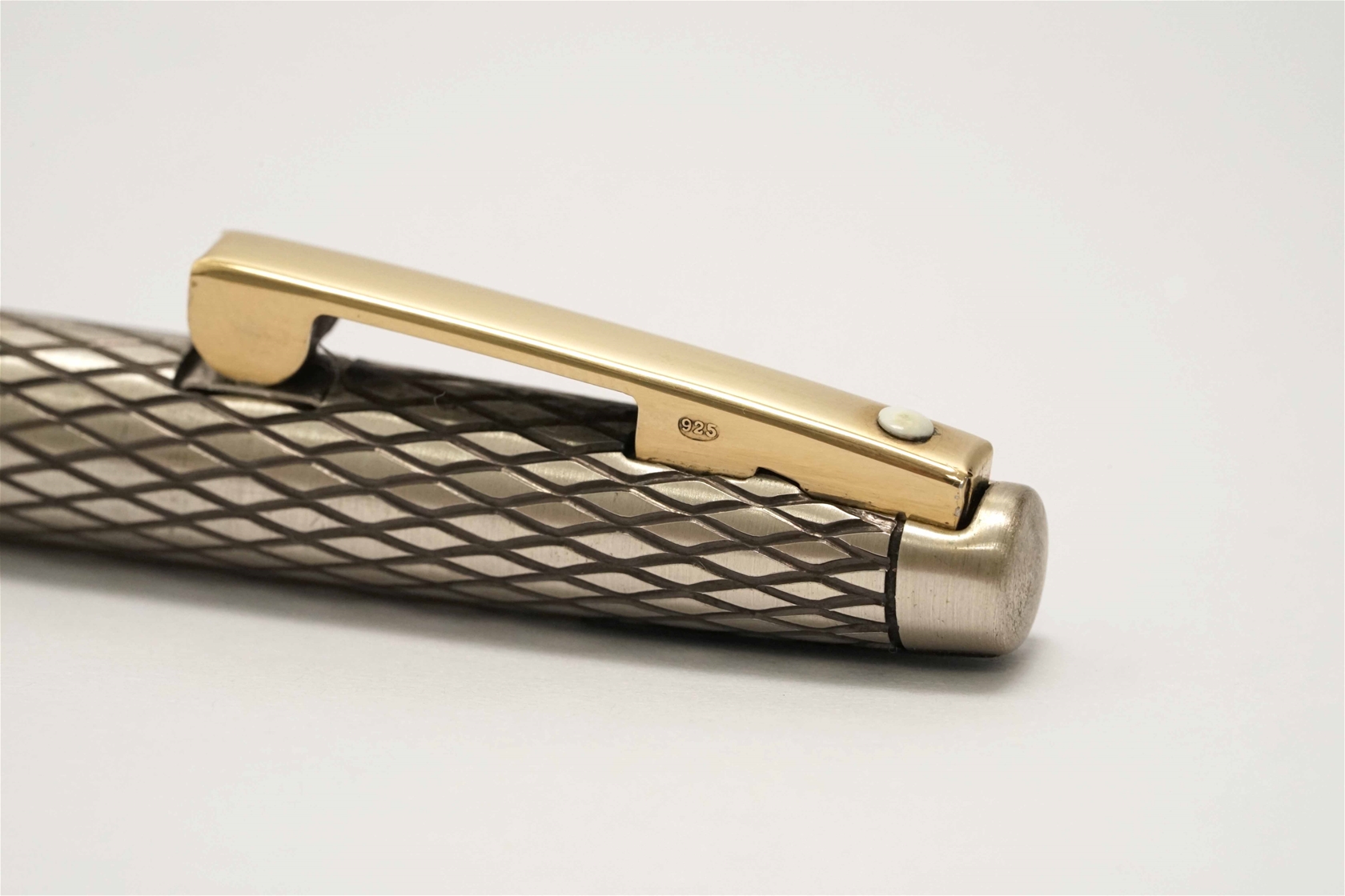 Bút bi Sheaffer Imperial Sterling Silver Ballpoint Pen