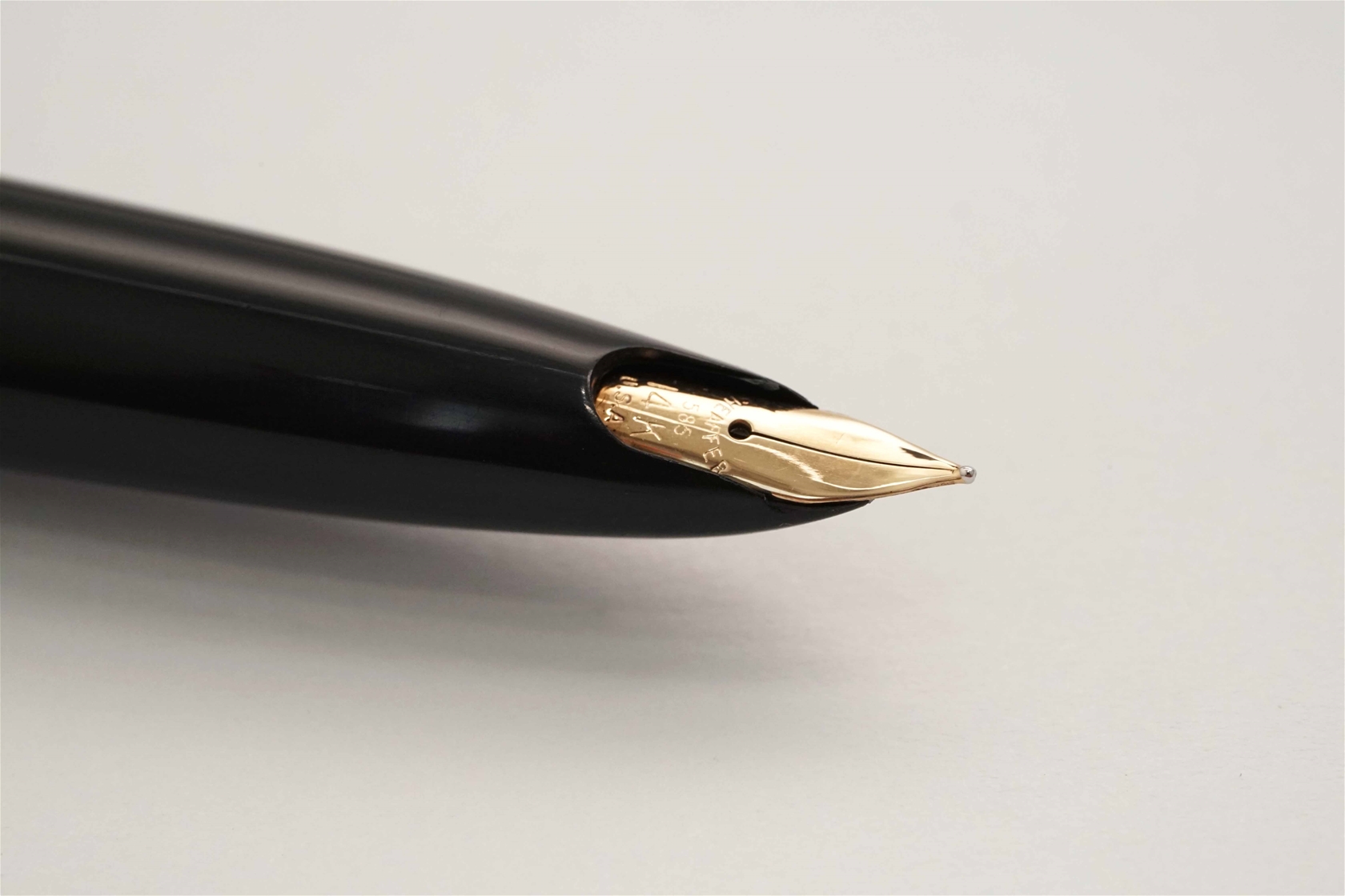 Bút máy Sheaffer Lady 620XG Brushed Chrome 14K F