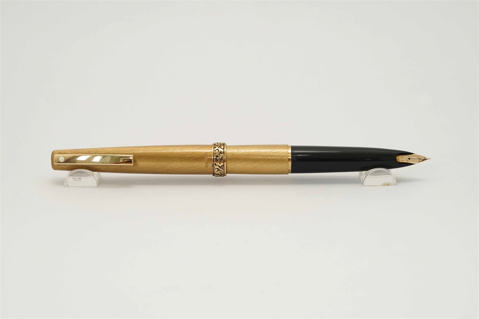 Bút máy Sheaffer Lady 630 Brushed Gold 14K F