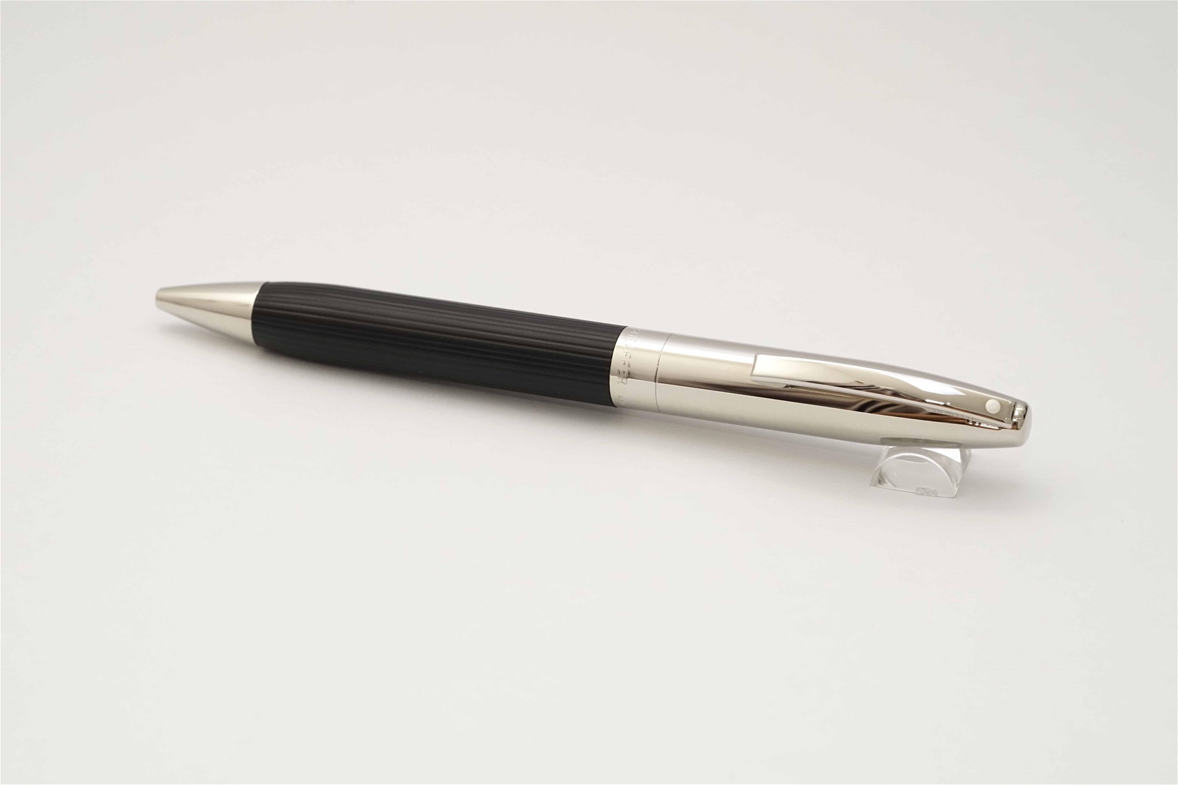 Bút bi Sheaffer Legacy 2 Linear Matte Black Ballpoint Pen