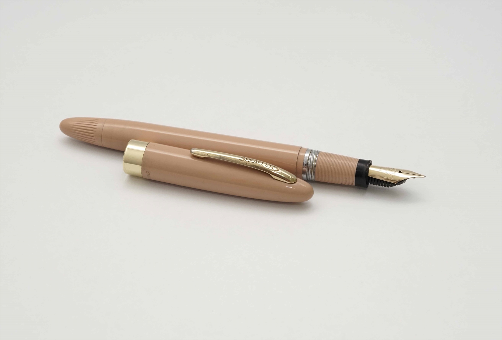 Bút máy Sheaffer Snorkel Touchdown Pink 14K F