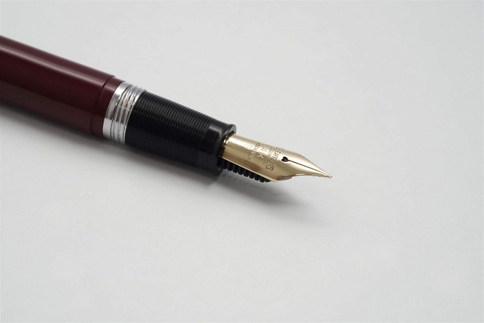 Bút máy Sheaffer Snorkel Touchdown Burgundy 14K F 