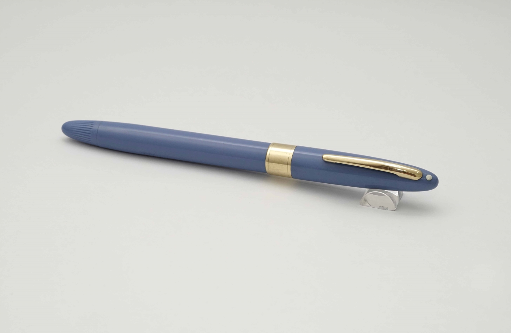 Bút máy Sheaffer Snorkel Valiant Pastel Blue 14K M