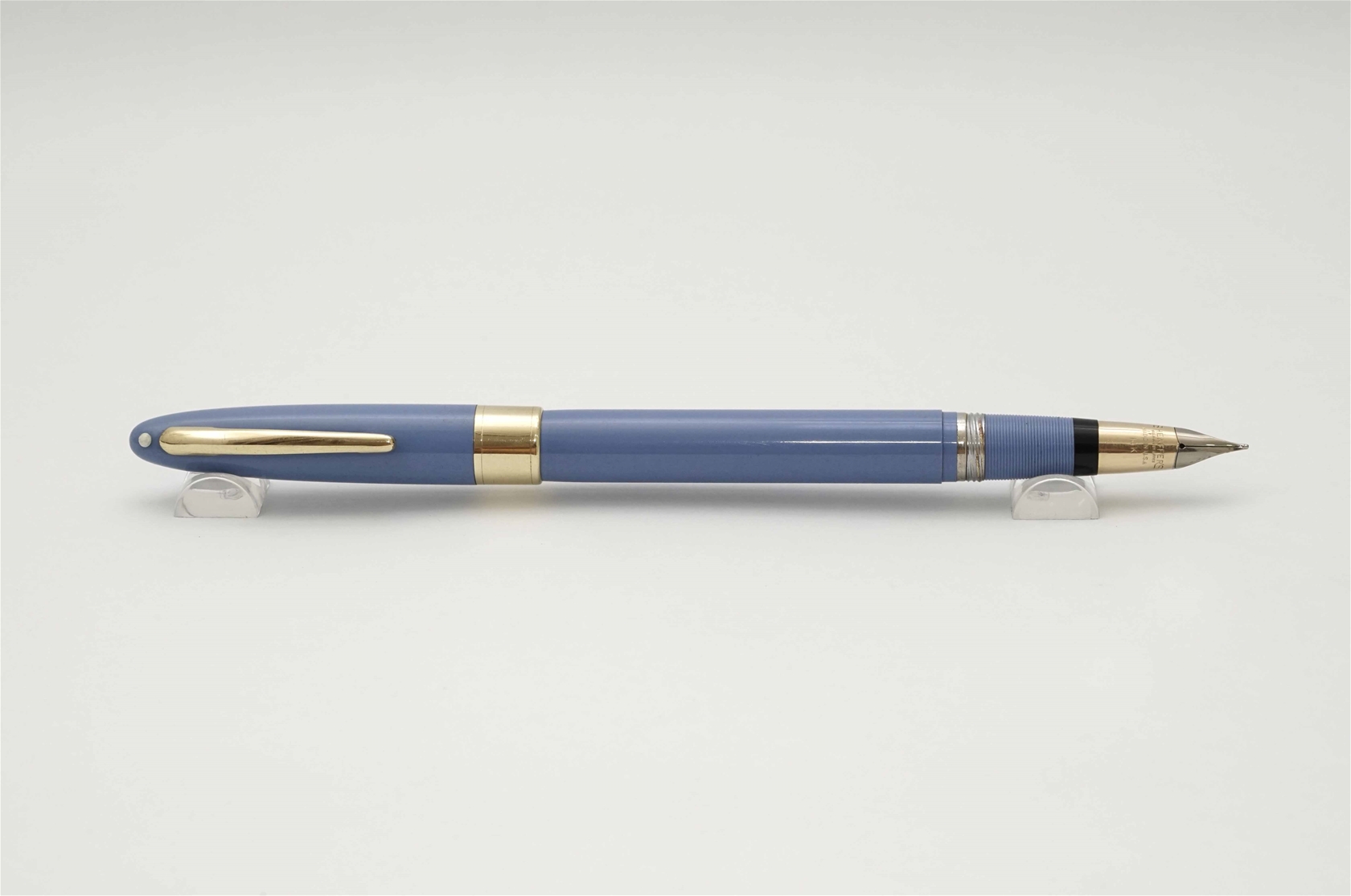 Bút máy Sheaffer Snorkel Valiant Pastel Blue 14K M