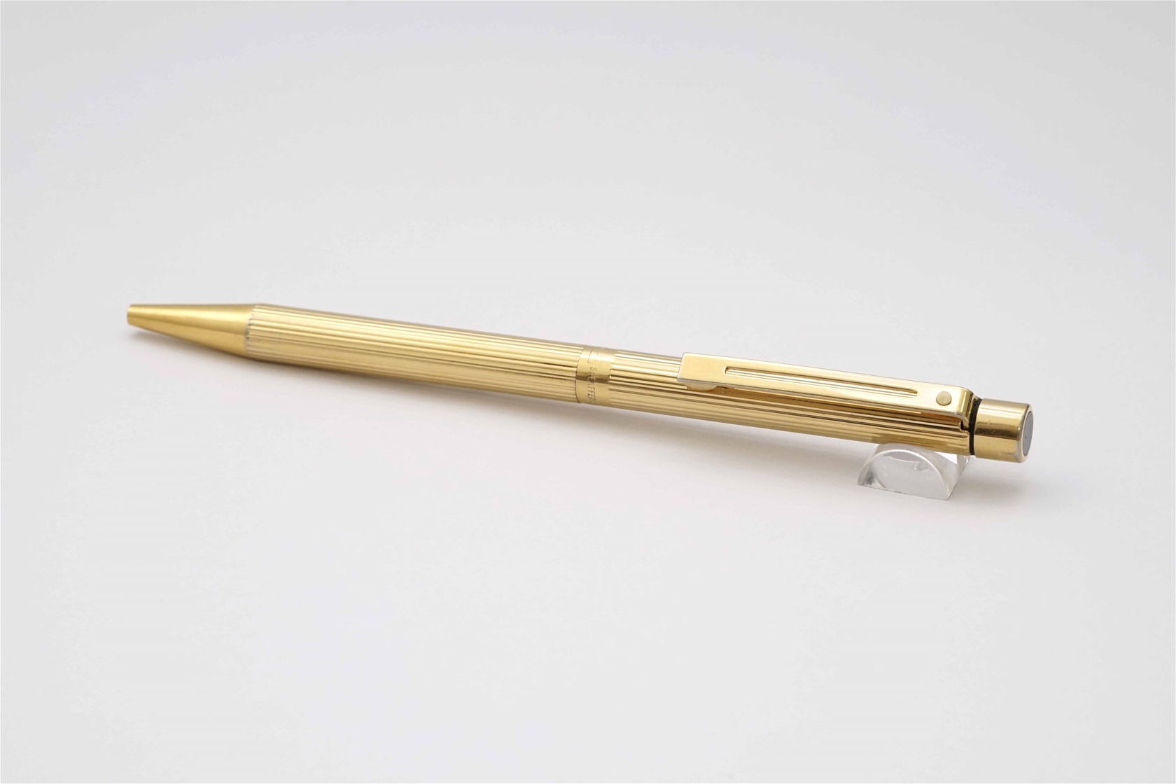 Bút bi Sheaffer Targa 1005 Gold Fluted Ballpoint Pen