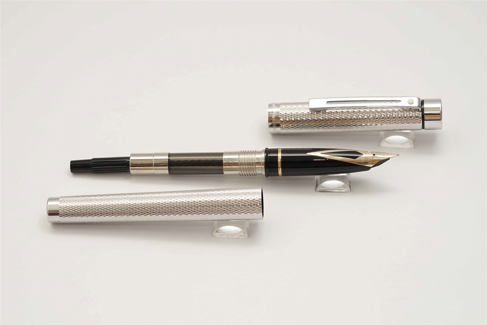 Bút máy Sheaffer Targa 1008 Barleycorn Silver Plated 14K F