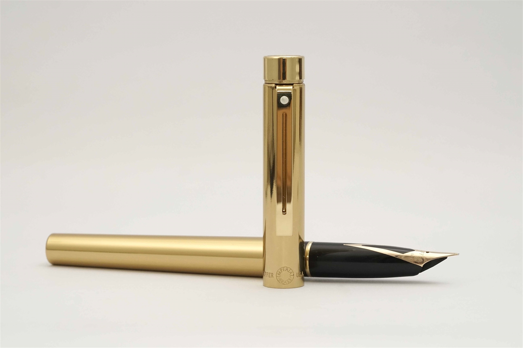 Bút máy Sheaffer Targa 1020 Imperial Brass 14K F