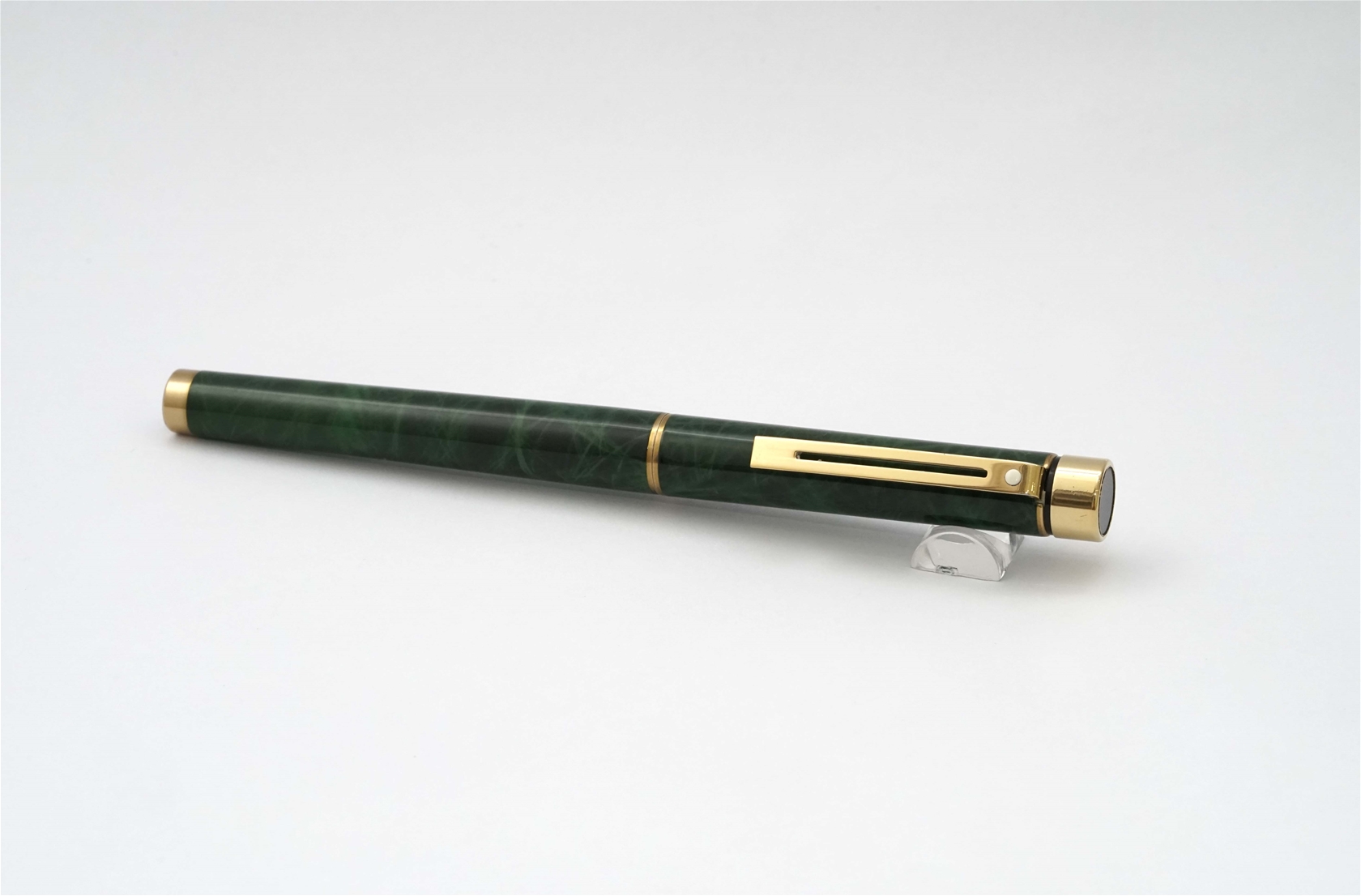 Bút máy Sheaffer Targa 1038 Green Ronce Lacquer 14K F 