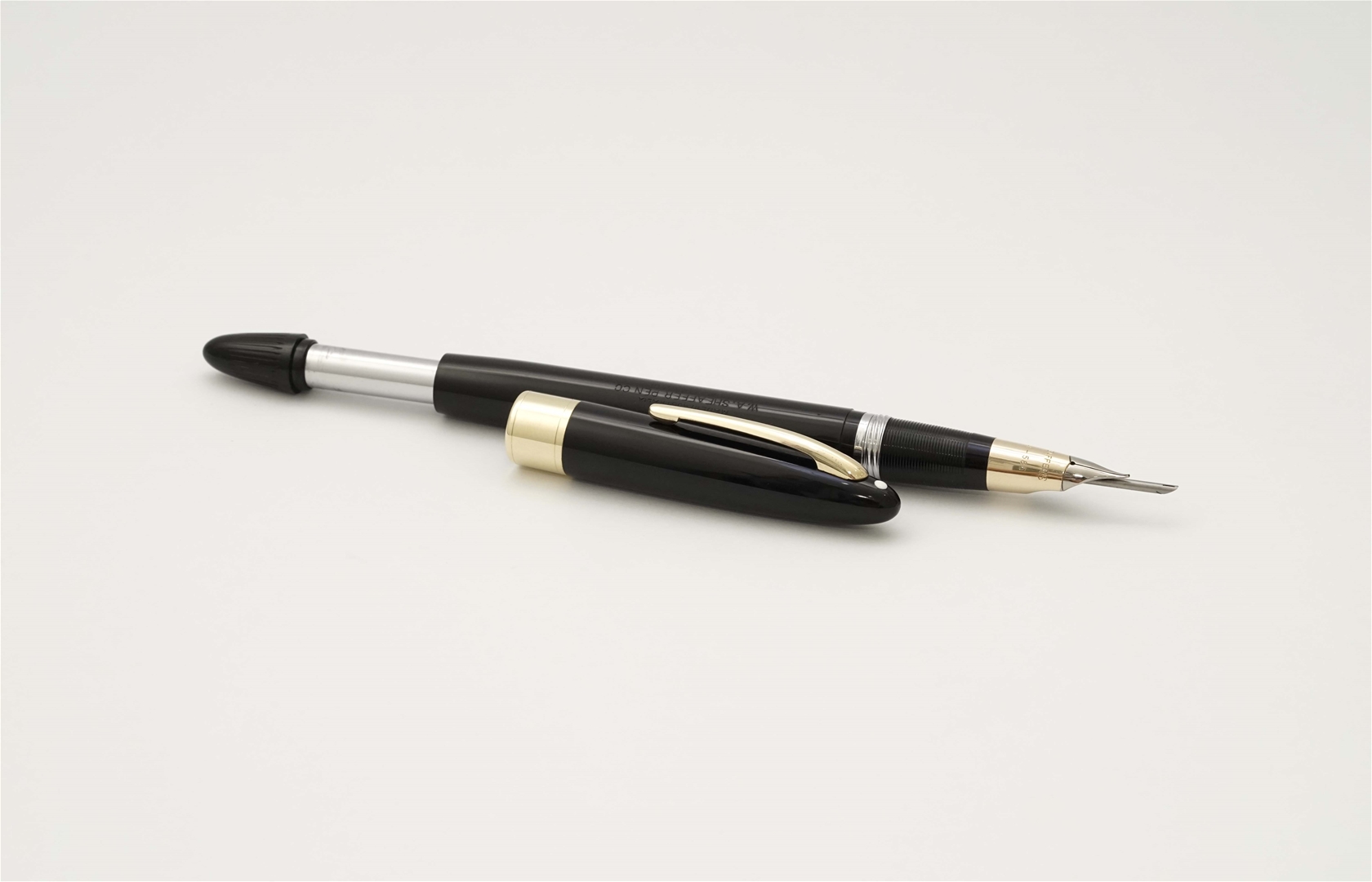 Bút máy Sheaffer Triumph Snorkel Touchdown Admiral Black 14K F