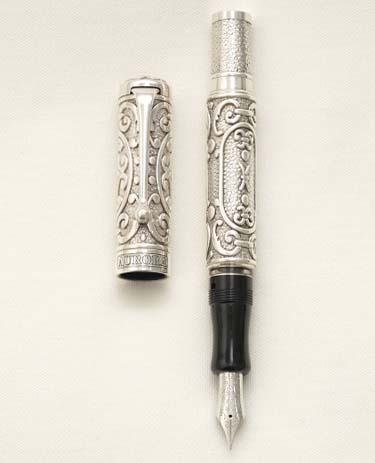 Bút máy Aurora Benvenuto Cellini Sterling Silver Limited Edition 18K F 