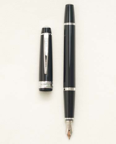 Bút máy Cross Bailey Black Lacquer CT Steel XF 