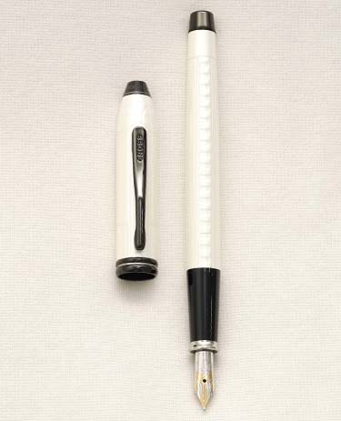 Bút máy Cross Townsend Star Wars Stormtrooper White Special Edition 18K F