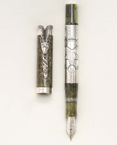 Bút máy Montegrappa Limited Edition 2015 Goat Oriental Zodiac Collection 18K F