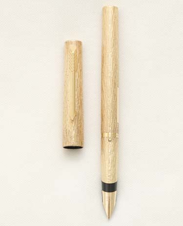 Bút máy Parker 105 Rolled Gold Bark Pattern 14K M