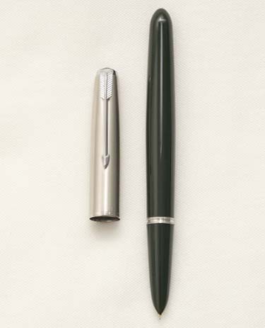 Bút máy Parker 51 Aerometric Demi Forest Green Lustraloy Cap 14K M