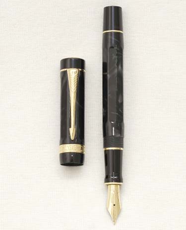 Bút máy Parker Duofold Black & Pearl Lucky 8 Limited Edition 18K M