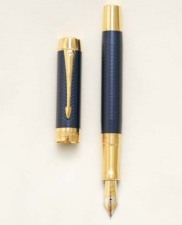 Bút máy Parker Duofold Centennial Prestige Blue Chevron 18K M