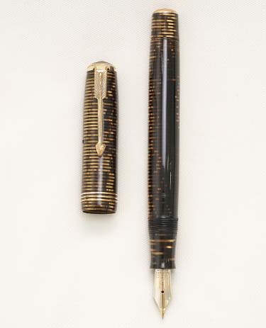 Bút máy Parker Vacumatic Emerald Pearl Double Jewel 14K F