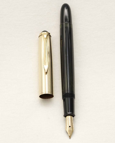 Bút máy Pelikan 500NN Rolled Gold Cap & Green Black 14K F