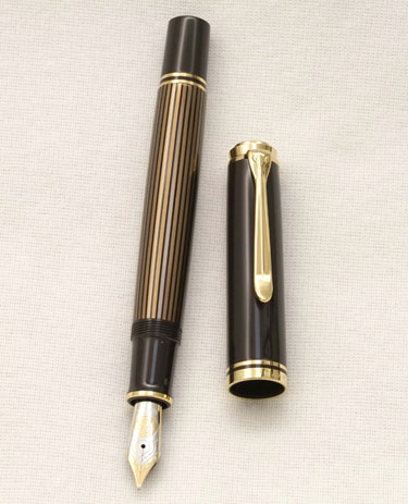 Bút máy Pelikan Souveran M800 Brown & Black 18K M